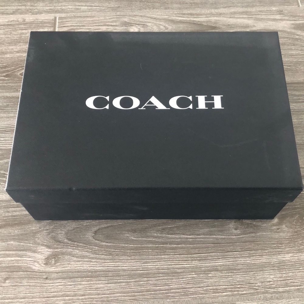 Coach pumps - Picture 8 of 8